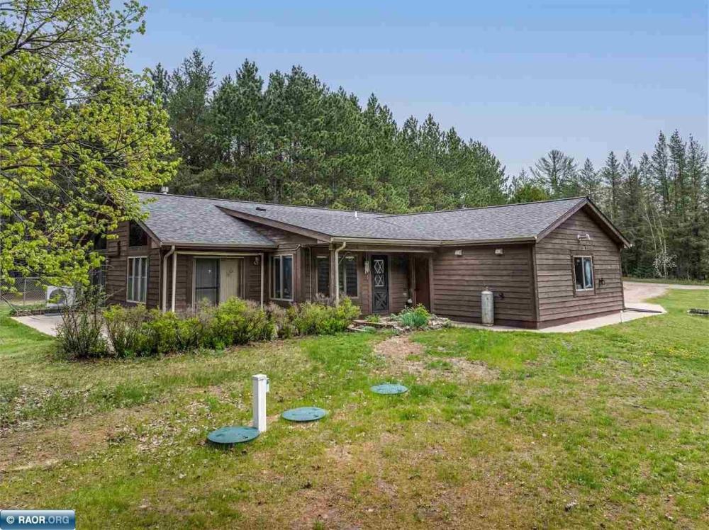 Currently Displayed Property Photo