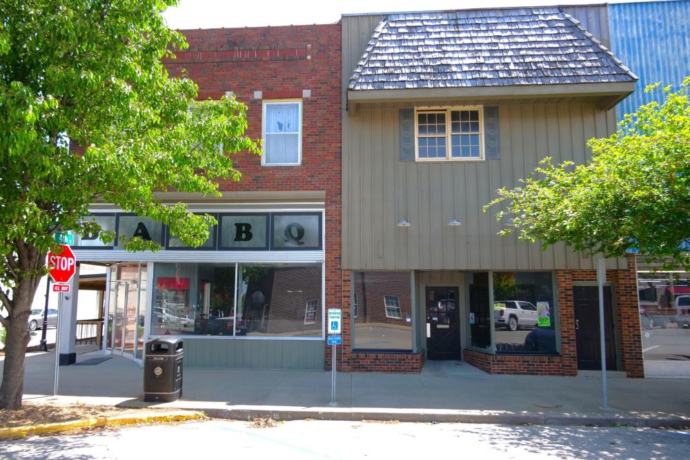 Currently Displayed Property Photo