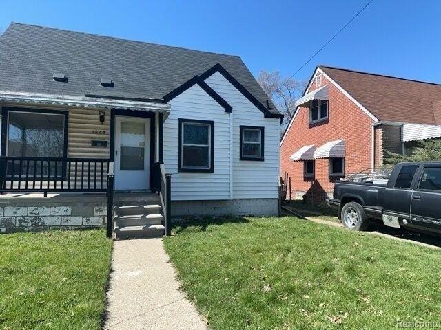 Currently Displayed Property Photo