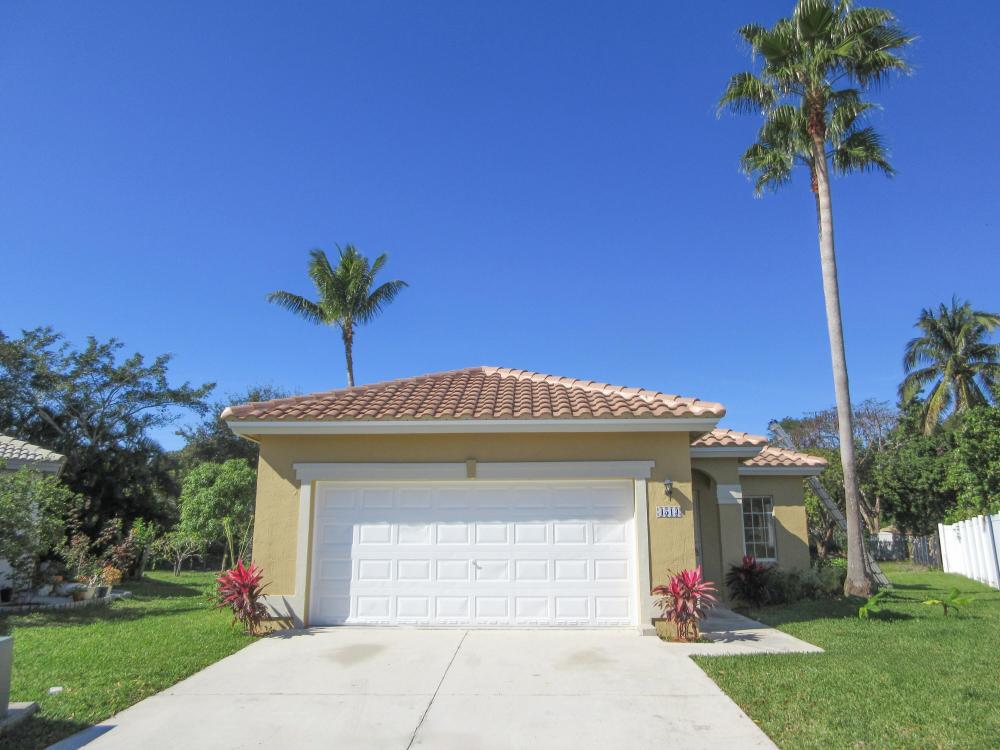 Currently Displayed Property Photo