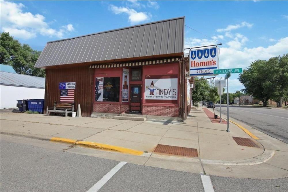 Currently Displayed Property Photo