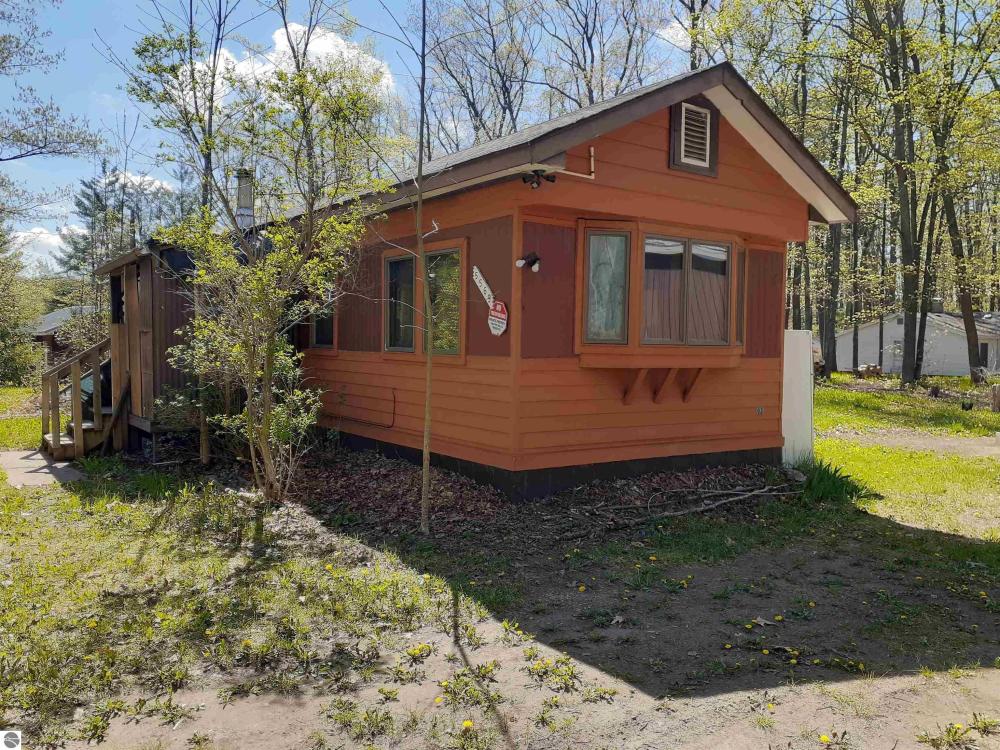 Currently Displayed Property Photo