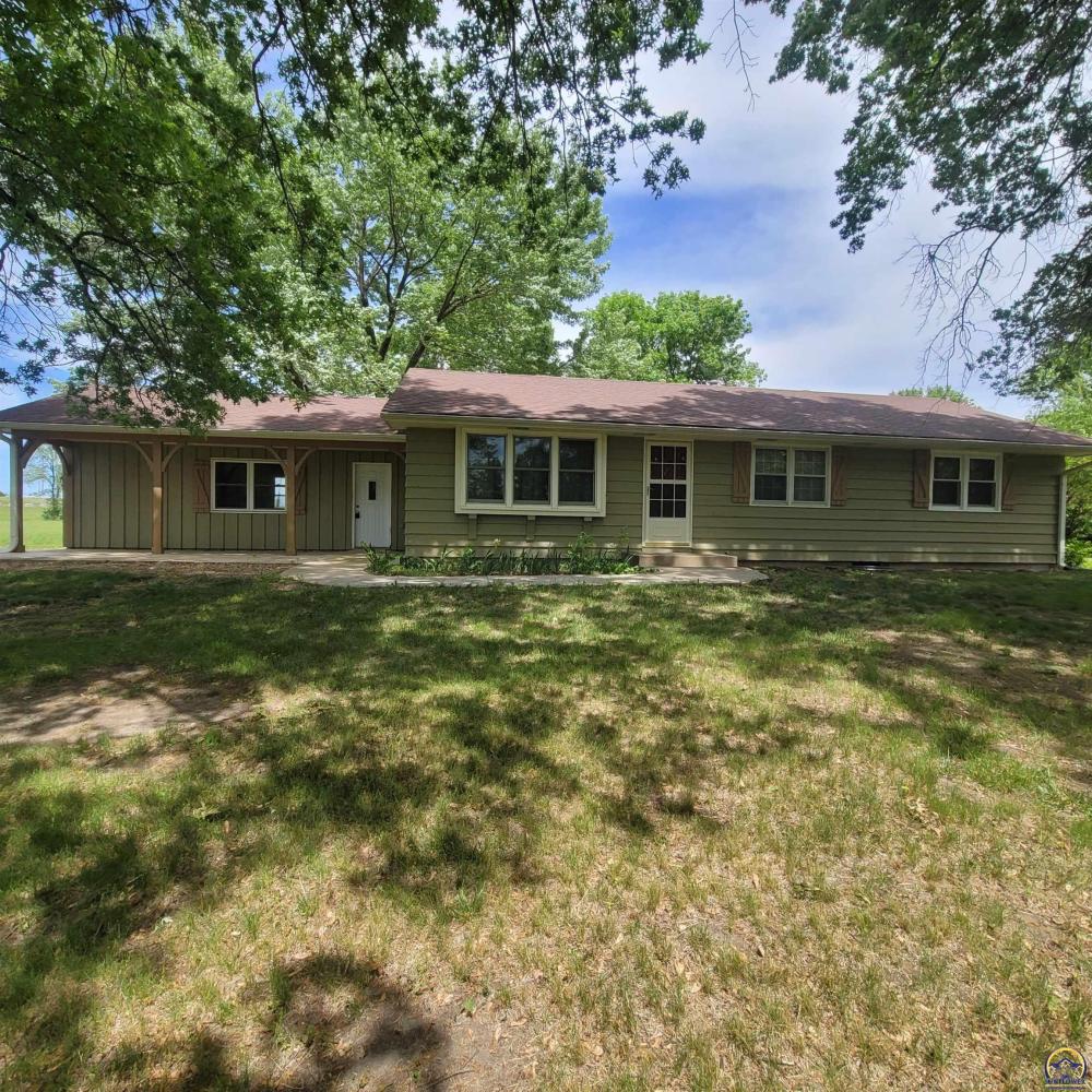 Currently Displayed Property Photo